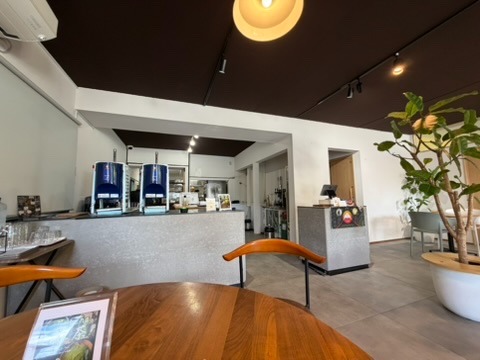 ふじむすびcaféさざなみの店内